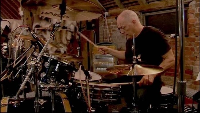 David Gilmour na bateria