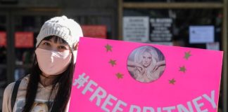 Fã de Britney Spears pede liberdade da cantora