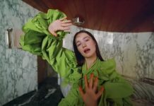 Sigrid lança seu novo single "Mirror" junto com divertido clipe