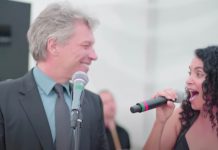 Bon Jovi cantando em casamento
