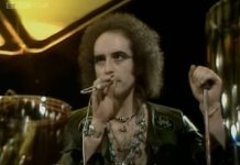 John Lawton, ex-vocalista do Uriah Heep, morre aos 74 anos