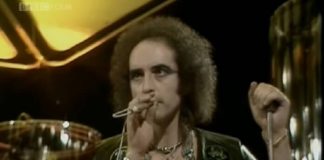 John Lawton, ex-vocalista do Uriah Heep, morre aos 74 anos