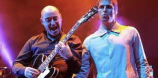 Bonehead, do Oasis, com Liam Gallagher
