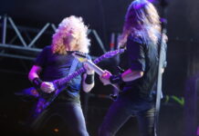 Megadeth com Dave Mustaine e Kiko Loureiro