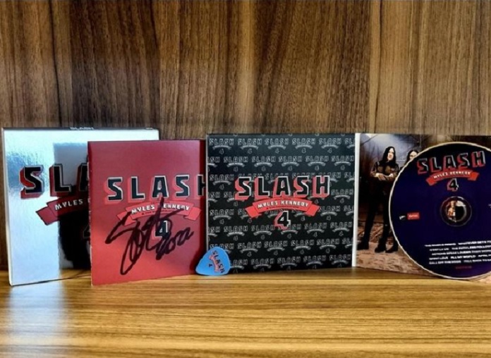 Promoção: concorra a cds autografados do icônico guitarrista Slash