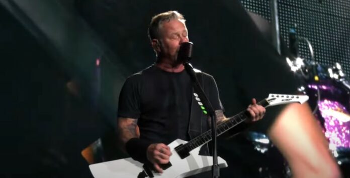 Metallica toca