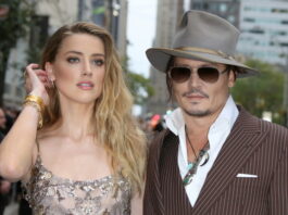 Amber Heard e Johnny Depp juntos em 2015