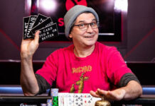Steve Albini vence torneio de pôquer