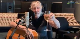 Roger Waters brindando a Lula