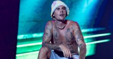 Justin Bieber faz primeiro show após se recuperar de paralisia facial; confira os vídeos