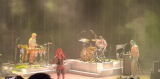 Paramore: assista à estreia da nova música “This Is Why” ao vivo e em 4K