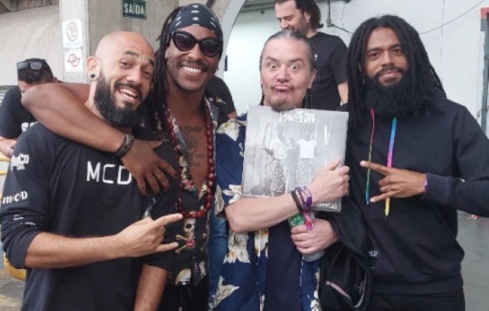 Mike Patton com o Black Pantera no Knotfest Brasil