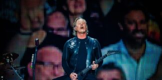 James Hetfield com o Metallica em Amsterdam, 2019