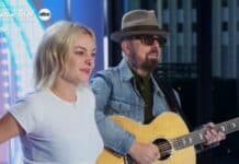 Dave Stewart, do Eurythmics, toca com a filha no American Idol