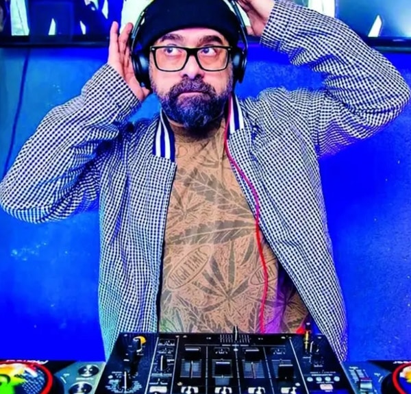 André Luiz Cagni, o DJ Pomba