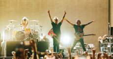 blink-182 encerra o Coachella 2023 resgando clássicos; confira vídeos e setlist