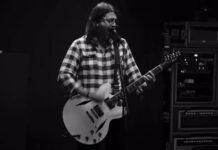 Foo Fighters apresenta música inédita aos fãs; confira a performance de “Nothing At All”