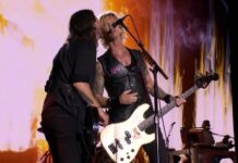 Guns N' Roses convida Dave Grohl para mais uma performance incrível de “Paradise City”; veja