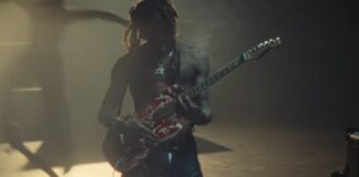 Lil Wayne faz solo de guitarra em clipe de Jon Batiste
