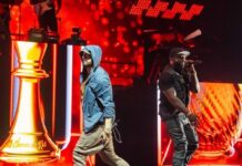 50 Cent e Eminem celebram amizade e Hip Hop em performance surpresa; veja