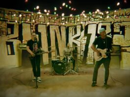 blink-182: vídeo mostra todas as referências do clipe de “ONE MORE TIME”
