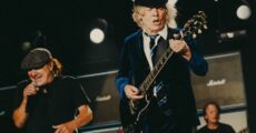 AC/DC faz retorno triunfante aos palcos após sete anos; veja vídeos e setlist