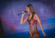 Taylor Swift se apresenta no estádio Nilton Santos