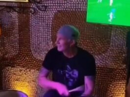 Chad Smith toca Legião Urbana em bar do Rio de Janeiro antes de show do Red Hot Chili Peppers; veja
