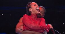 Abraço de Usher e Alicia Keys no Super Bowl vira polêmica