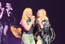 Madonna recebe Kylie Minogue no palco