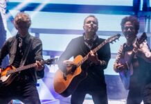 Nando Reis celebra turnê Titãs Encontro após fim histórico no Lollapalooza