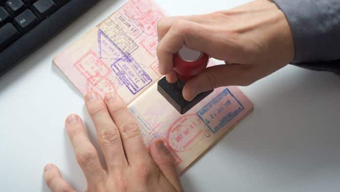 passaporte e visto para turnê